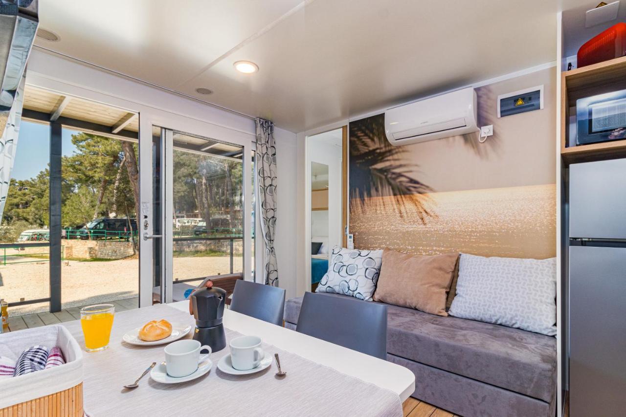 Hemy Casa - Lux Mobile Homes Rovinj Exterior foto
